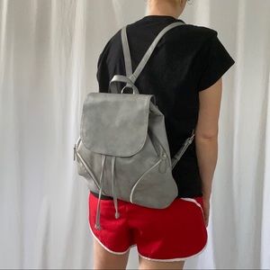 {SOLD} Y2K Gray pleather backpack Made in Myanmar